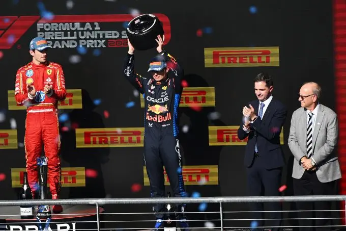 max verstappen f1 gp austin usa pirelli trofee si202410200708