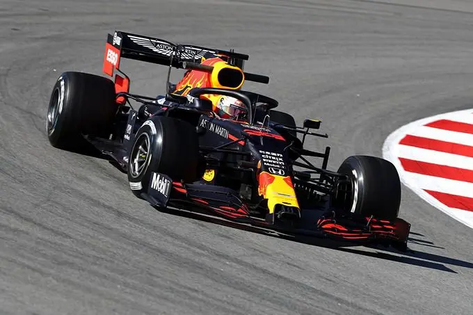 max verstappen f1 red bull racing formula one testing barcelona