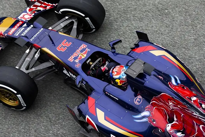 max verstappen f1 testing