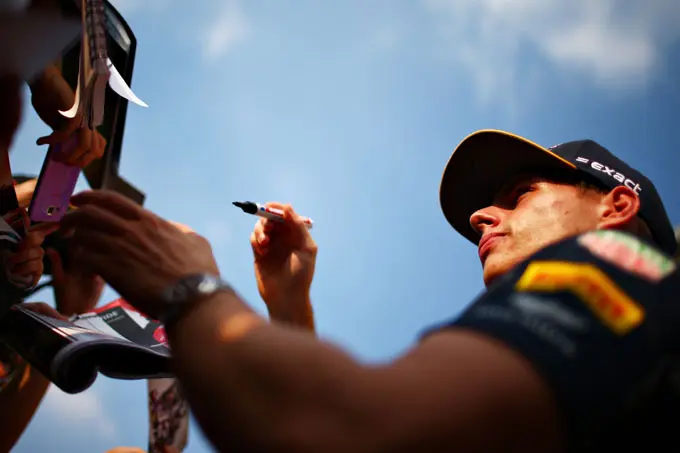max verstappen fans in monza rx