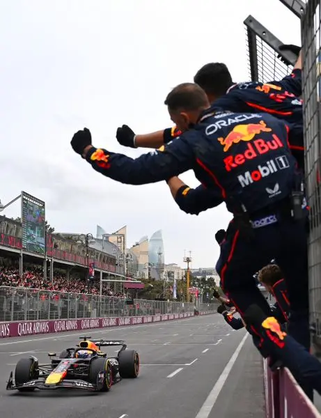 max verstappen finish f1 baku
