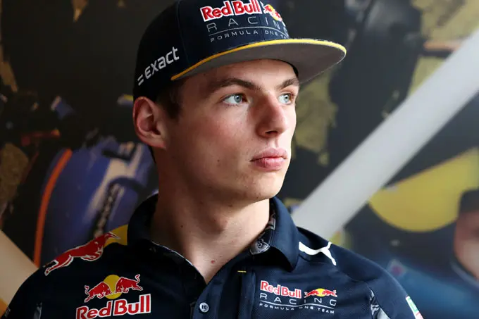 max verstappen formule 1 red bull racing rx 680