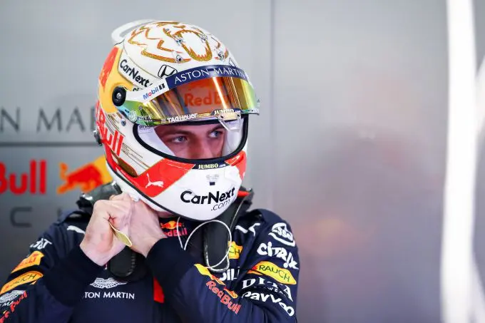 max verstappen helm