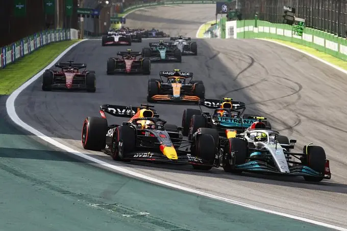 max verstappen lewis hamilton 3