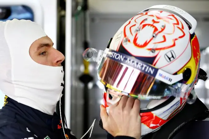 max verstappen live f1