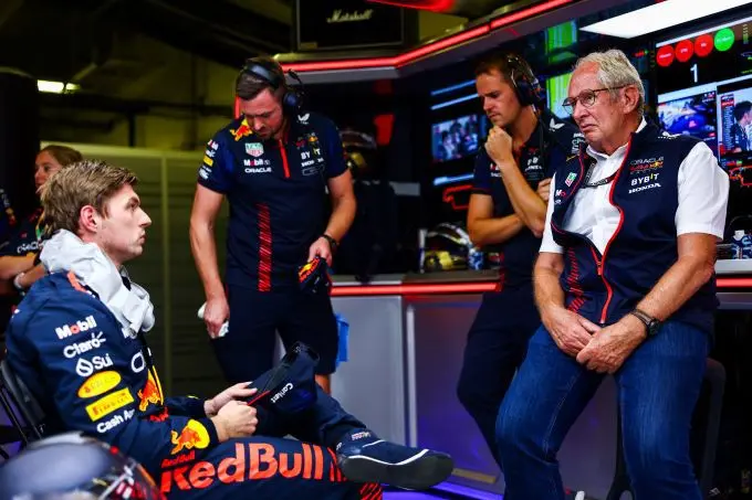 max verstappen luistert naar helmut marko si202310290630