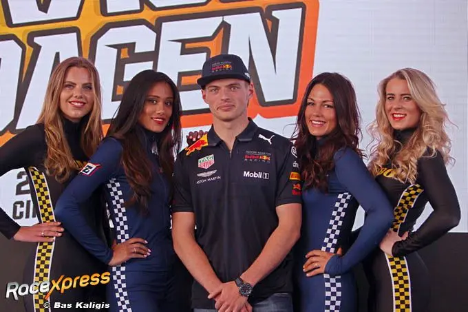 max verstappen met babes jumbo en circuit zandvoort rx 680 id0g1940a