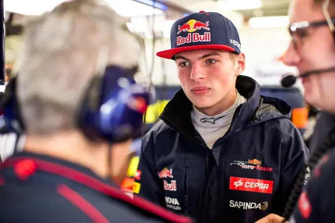 max verstappen pitbox mexcico