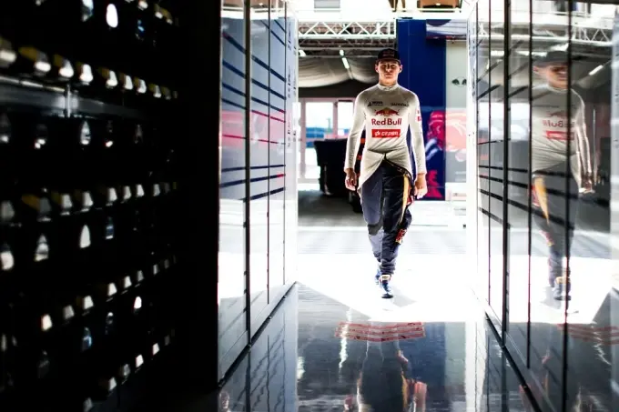 max verstappen pitbox silverstone