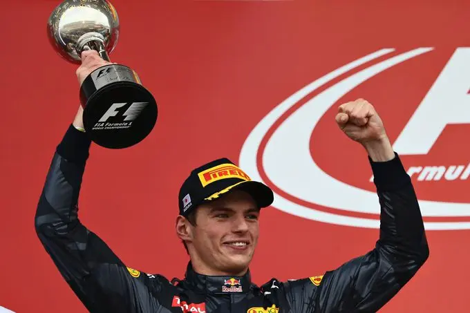 max verstappen podium suzuka formule 1