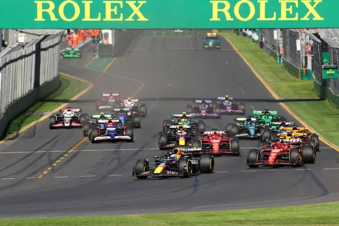 max verstappen race start aus 1