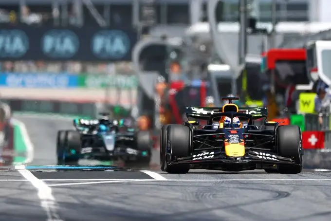 max verstappen red bull mercedes bron rbcp si202505301904