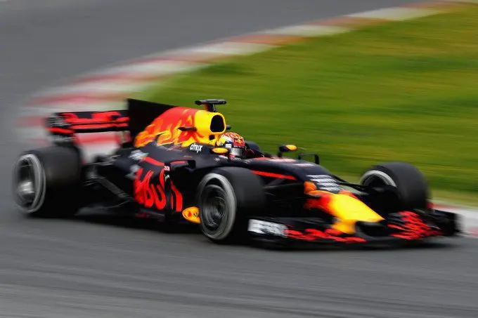 max verstappen red bull racing rb13 barcelona rx 2