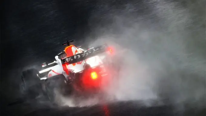 max verstappen regen turkije