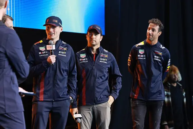 max verstappen sergio perez daniel ricciardo launch rb19 ny si202302030503 1