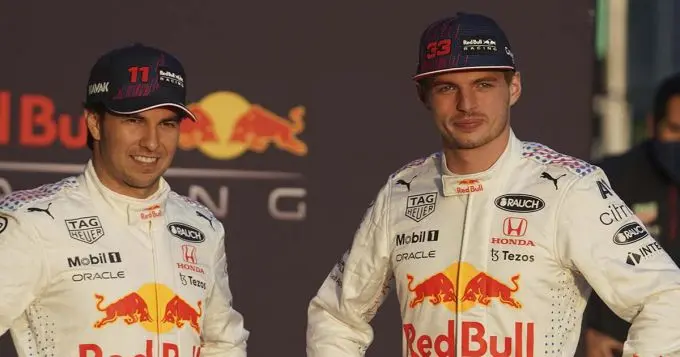 max verstappen sergio perez red bull content pull 2021