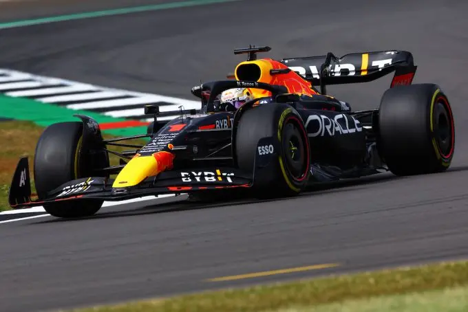 max verstappen silverstone medium