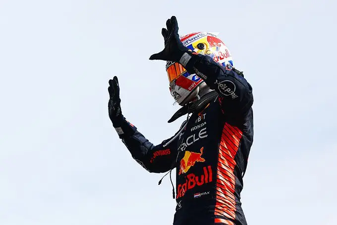 max verstappen tien vingers in de lucht si202309030371 hires jpeg 24bit rgb news 1