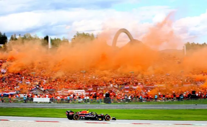max verstappen tribune