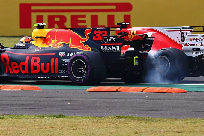 max verstappen vettel close wheelbaning