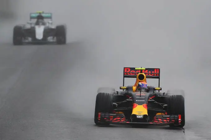 max verstappen voor nico rosberg racexpress rx 680
