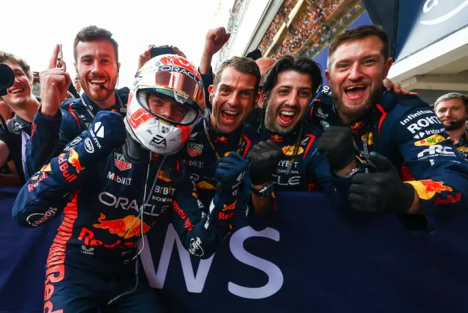 max verstappen win barcelona 2