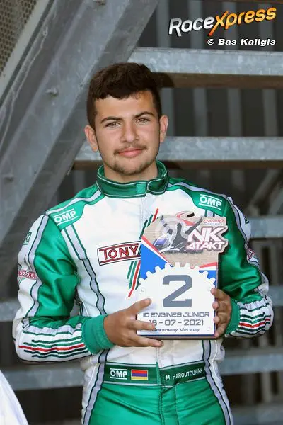 maxim haroutounian podium bij nk karting c015717