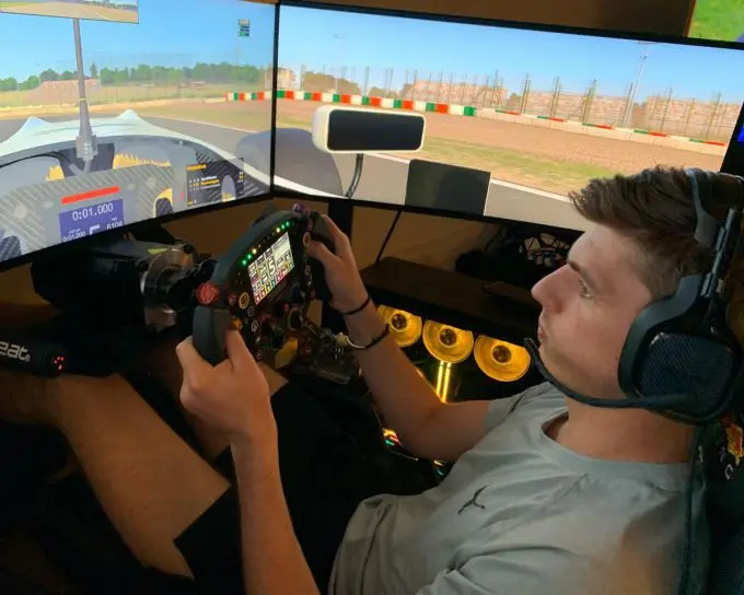 maxverstappen sim 1