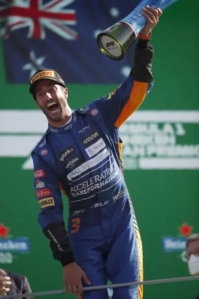 mclaren daniel ricciardo winnaar gp italy 2021 de6e51caf20ce457a110bbfb5ce05c32f8886705164a78c2256abb7c 1