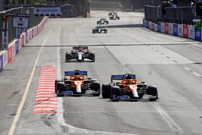 mclaren lando norris leads daniel ricciardo 2021azerbaijangrandprixsundaygp2106 120721 ms22504
