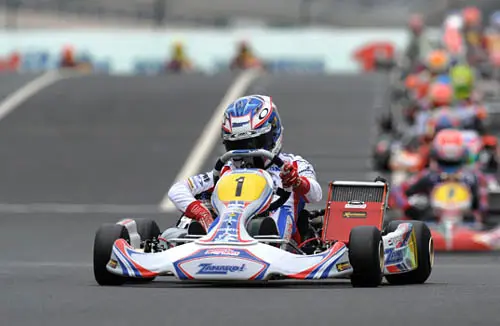 mclaren nyck de vires rx 500