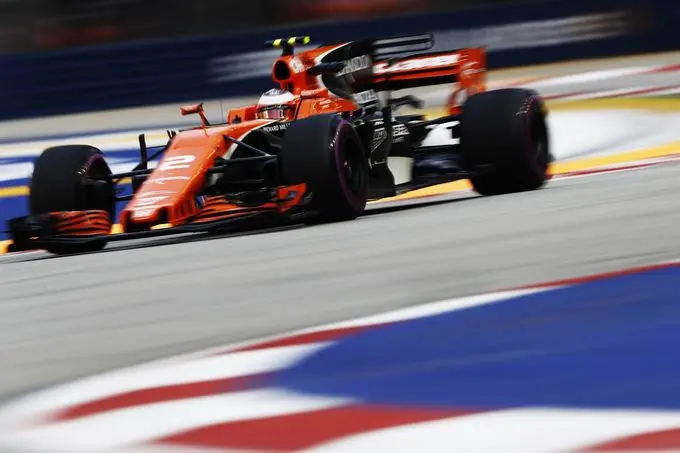 mclaren stoffel vandoorne rx 680