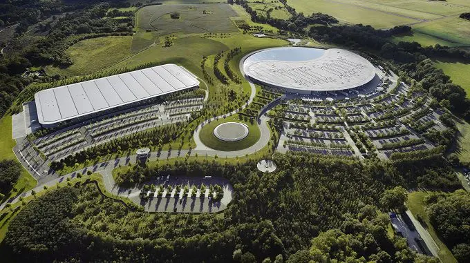 mclaren techno centre rx 680