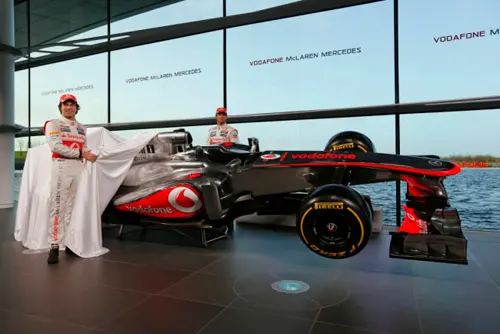 mclarenmp4 28 2 rx500