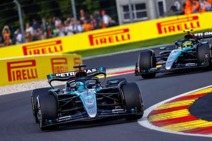 mercedes 1 2 m453419 2