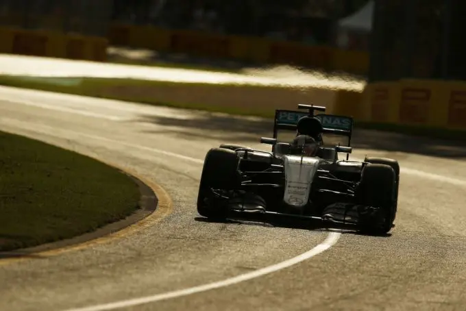 mercedes amg petronas australian gp 2016 lewis hamilton