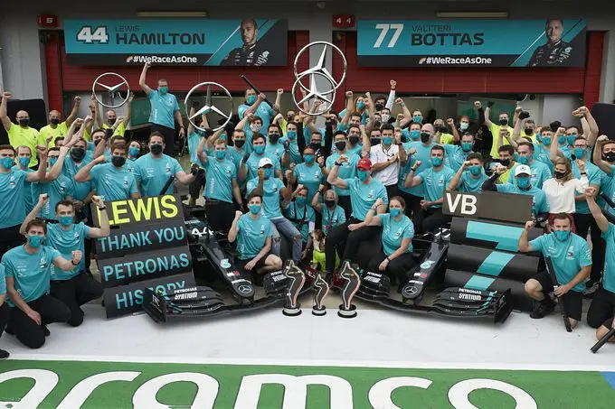 mercedes amg petronas f1 team