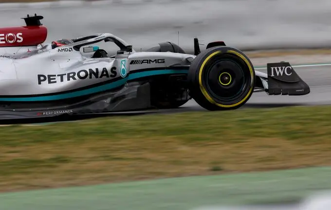 mercedes barcelona george russell pre season tests m302762