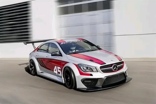 mercedes cla 45 amg racing series 1