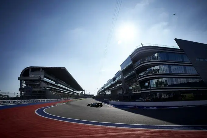 mercedes f1 sochi 2019 m213588