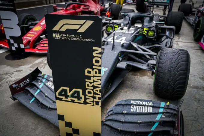 mercedes f1 world champion 2020 m252113