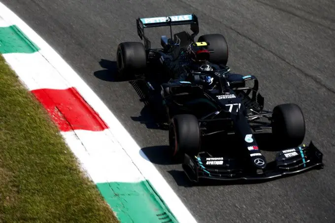 mercedes f1 zwart m241503
