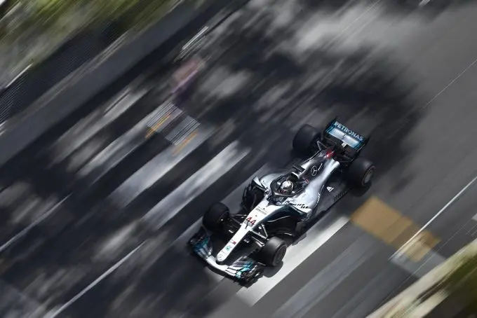 mercedes lewis hamilton m158667