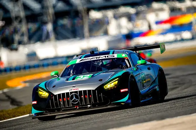 mercedesamgcustomerracing rolex24 02