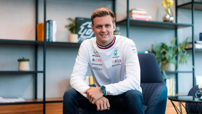 mick schumacher mercedes 1
