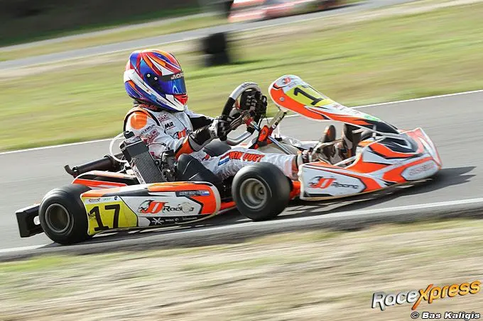 mike van vugt in vogelvlucht naar zege rx c019930