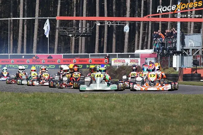 milan coppes nummer 44 op polepositie q rx id0g2802