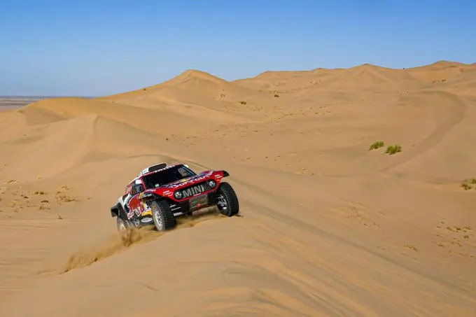 mini peterhansel dakar