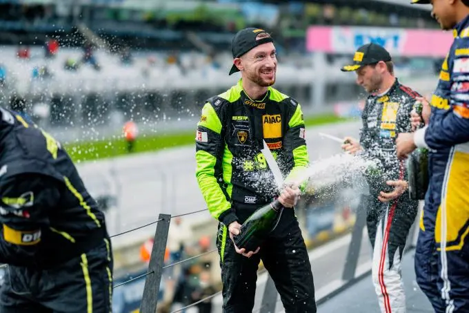 mirko bortolotti titelkandidaat dtm724 092814470002927tu tu