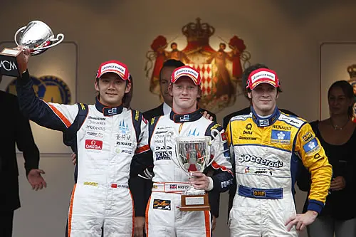 monacor2 podium
